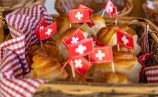 1. August-Brunch Wallis